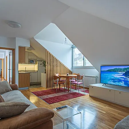 Atico Nuevo Centriquisimo Playa Orzan Garaje Gratis Y 2 Banos Apartment *